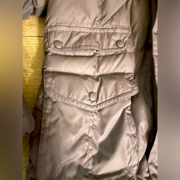 Isis Puffer Ski Jacket. Long. Removable fur hood trim. Flattering cut. Warm. - Picture 5 of 15